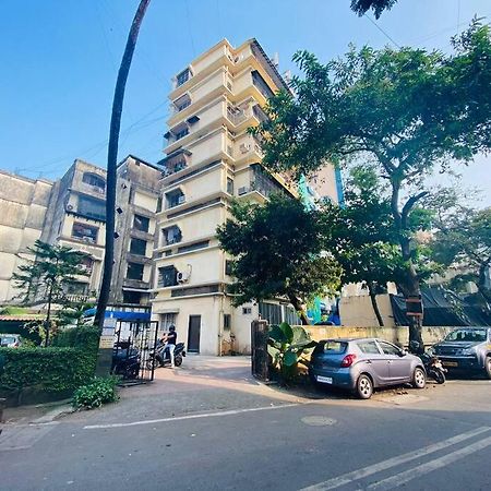 Mon Desire 5, Perry Cross Rd, Bandra West By Connekt Homes Мумбаї Екстер'єр фото