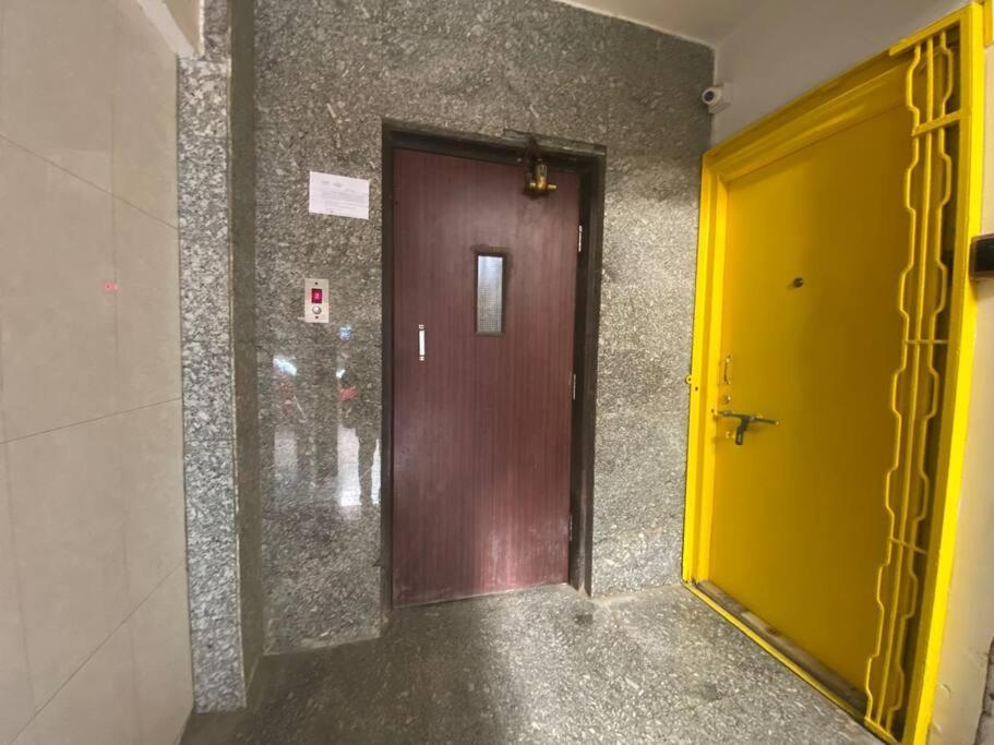 Mon Desire 5, Perry Cross Rd, Bandra West By Connekt Homes Мумбаї Екстер'єр фото