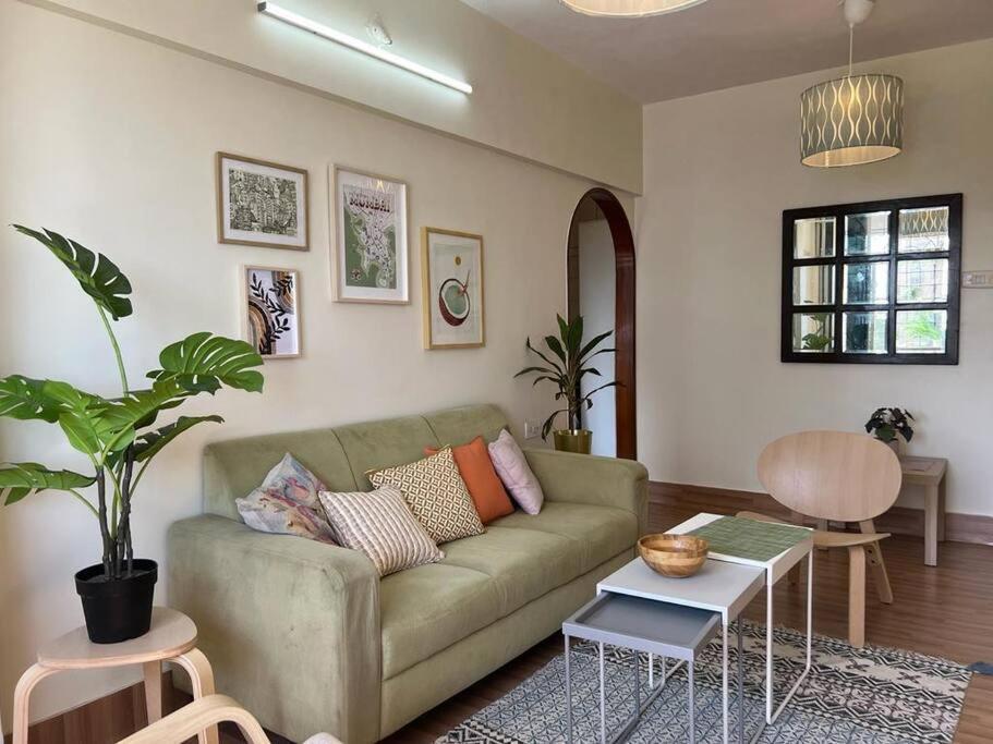 Mon Desire 5, Perry Cross Rd, Bandra West By Connekt Homes Мумбаї Екстер'єр фото