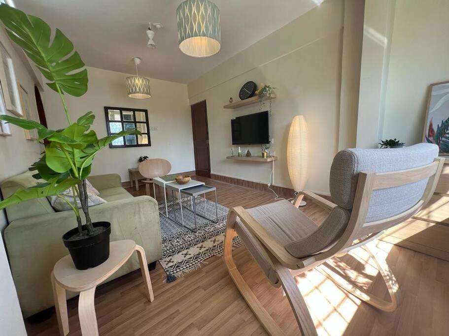 Mon Desire 5, Perry Cross Rd, Bandra West By Connekt Homes Мумбаї Екстер'єр фото