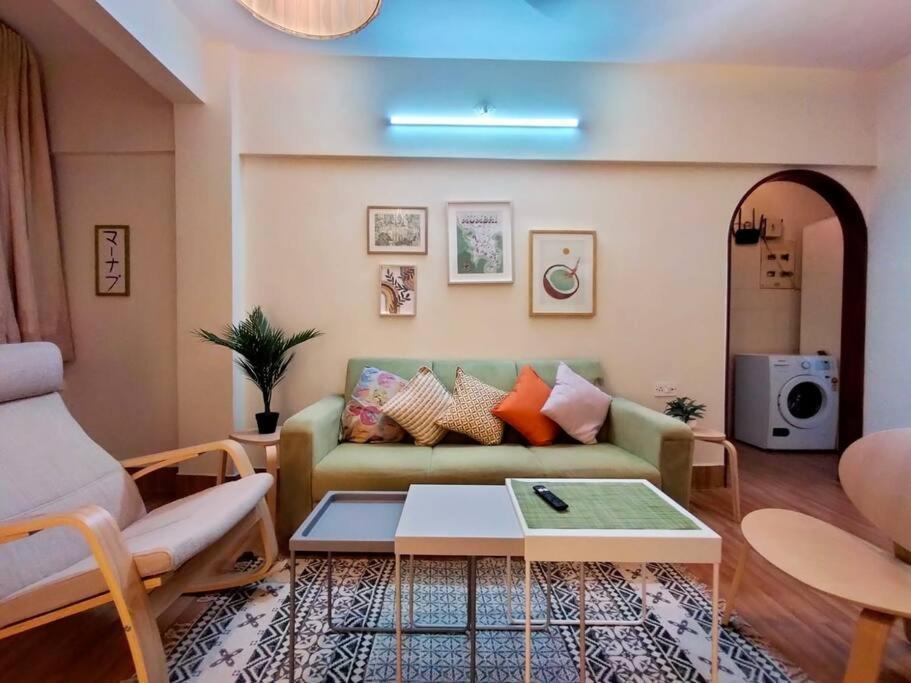 Mon Desire 5, Perry Cross Rd, Bandra West By Connekt Homes Мумбаї Екстер'єр фото